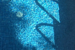 BASSINS ET AUTRES LIEUX D'EAUX