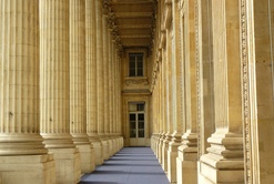 L'HOTEL DE LA MARINE, NOUVEAU LIEU D'ACCUEIL