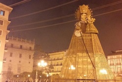 LAS FALLAS: ON NE SE DEGUISE PAS, ON SE PARE
