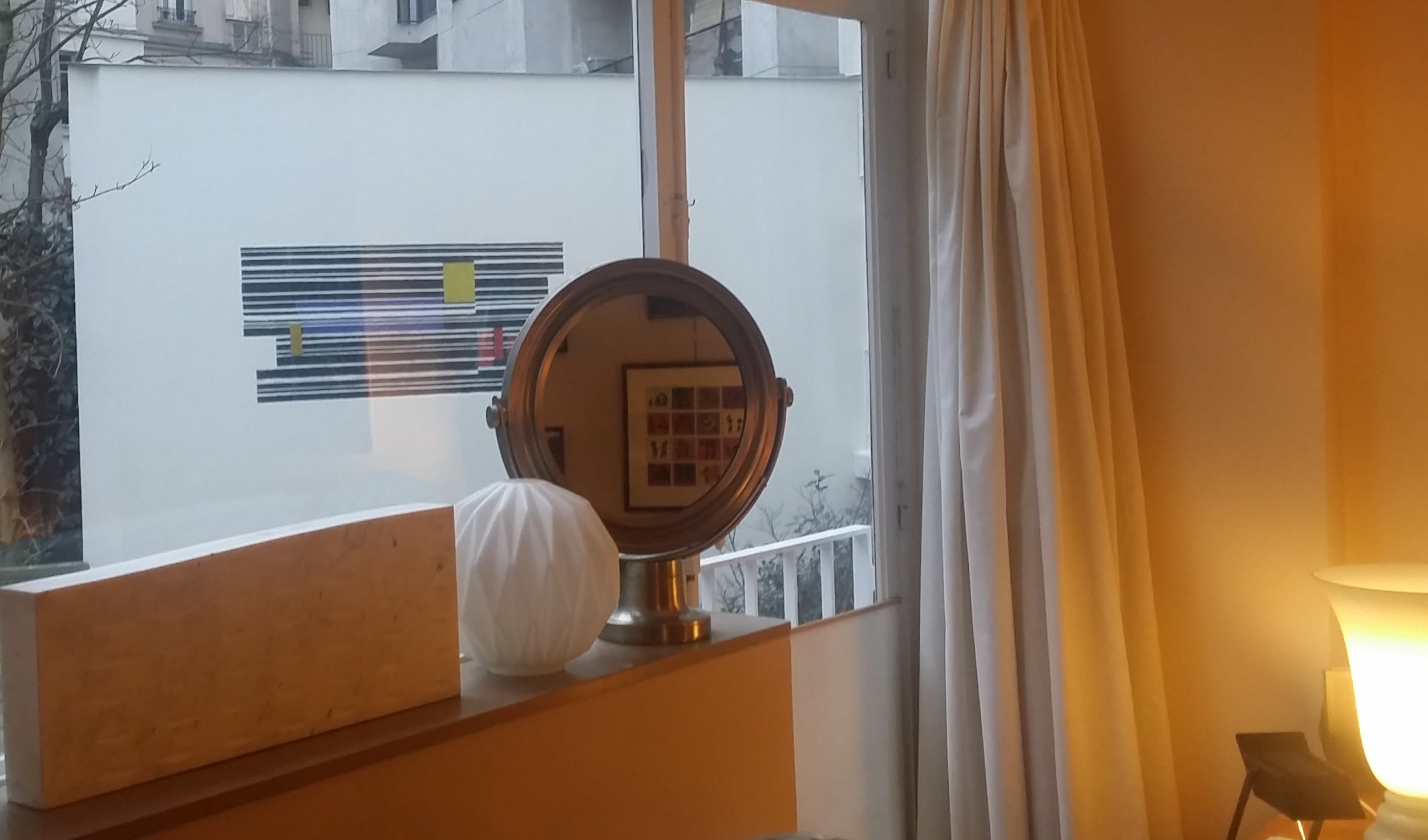 à la maison