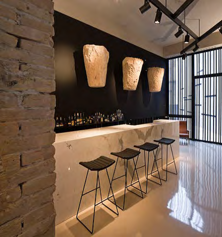Caro  bar
