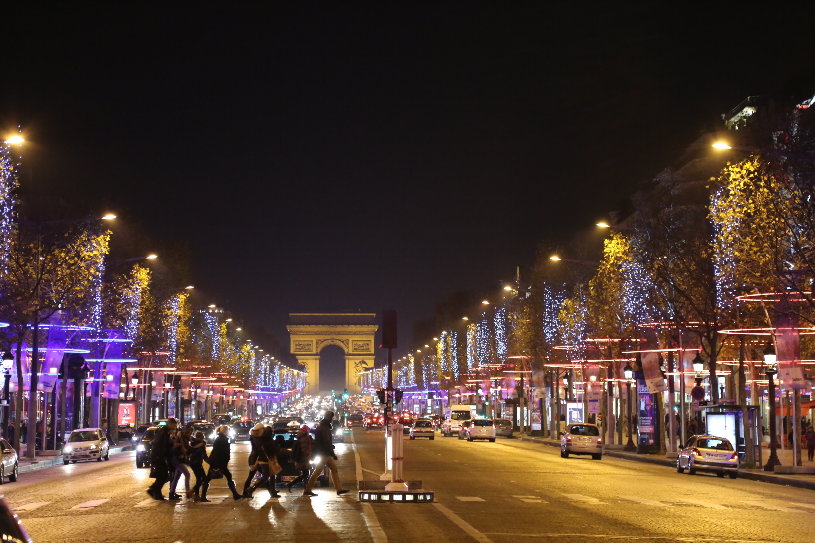Champs Elysées Paris