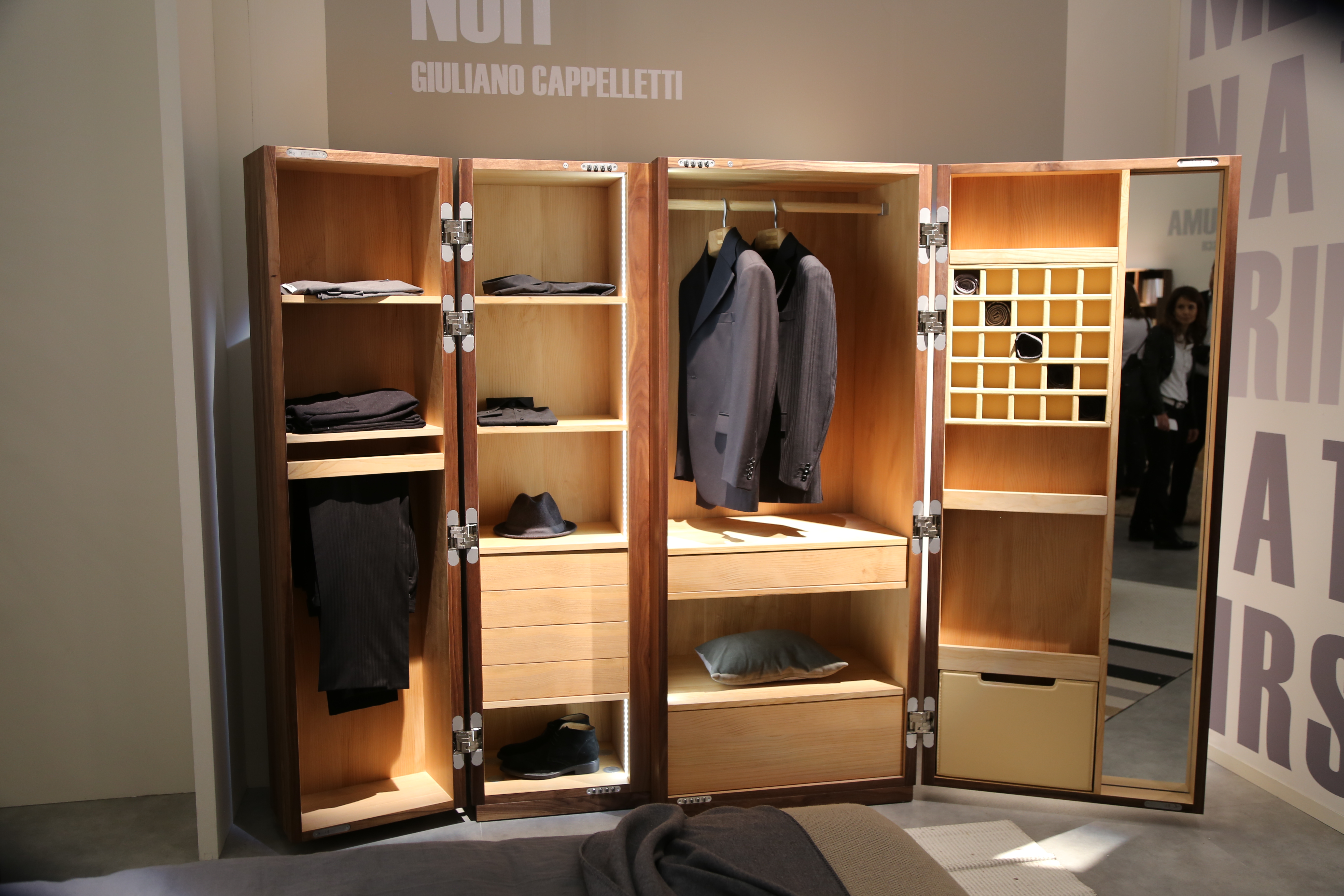 Nouvelle armoire