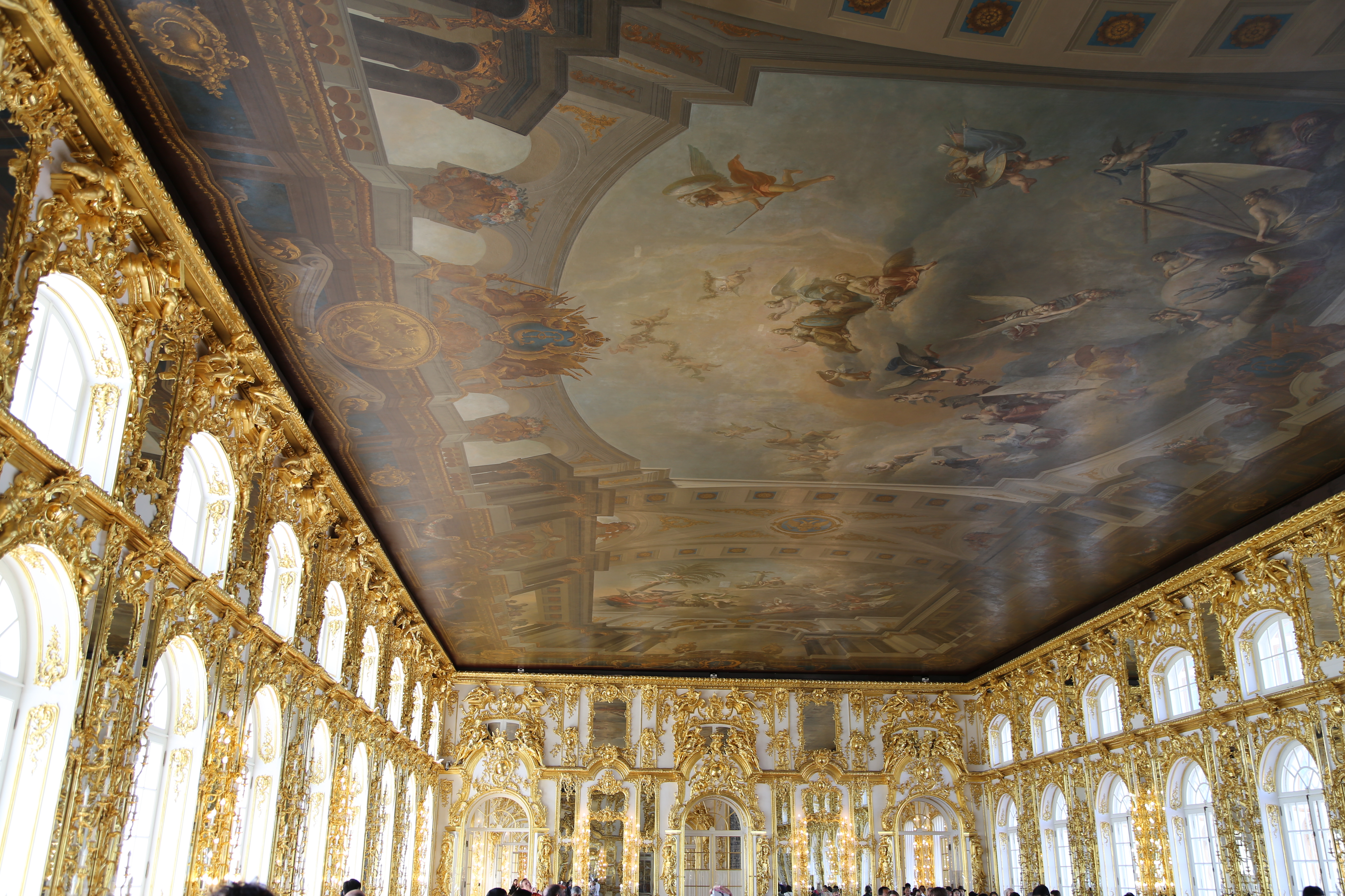 Le plafond: salle de bal