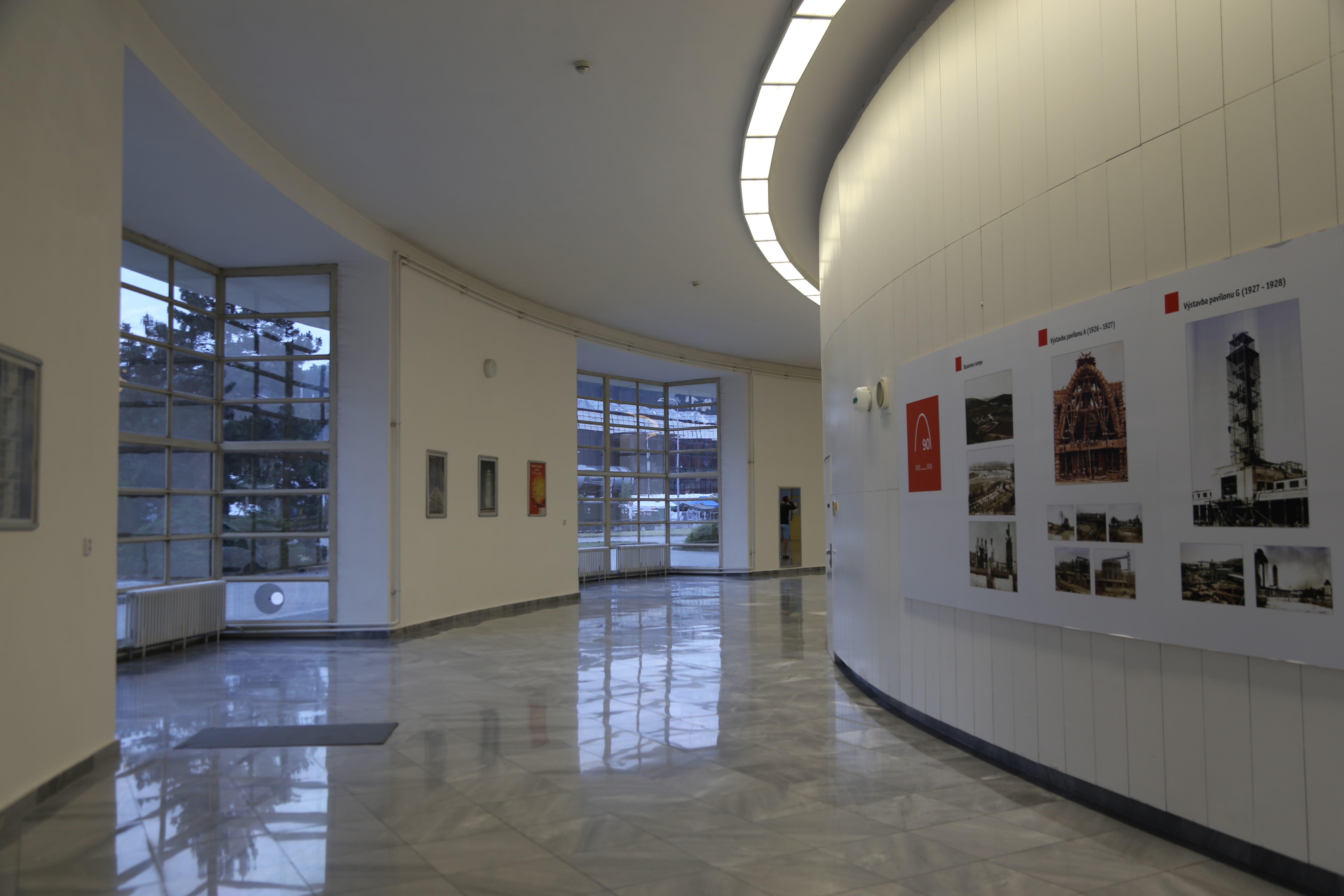 Hall A interieur