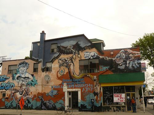 Toronto, la maison envahie