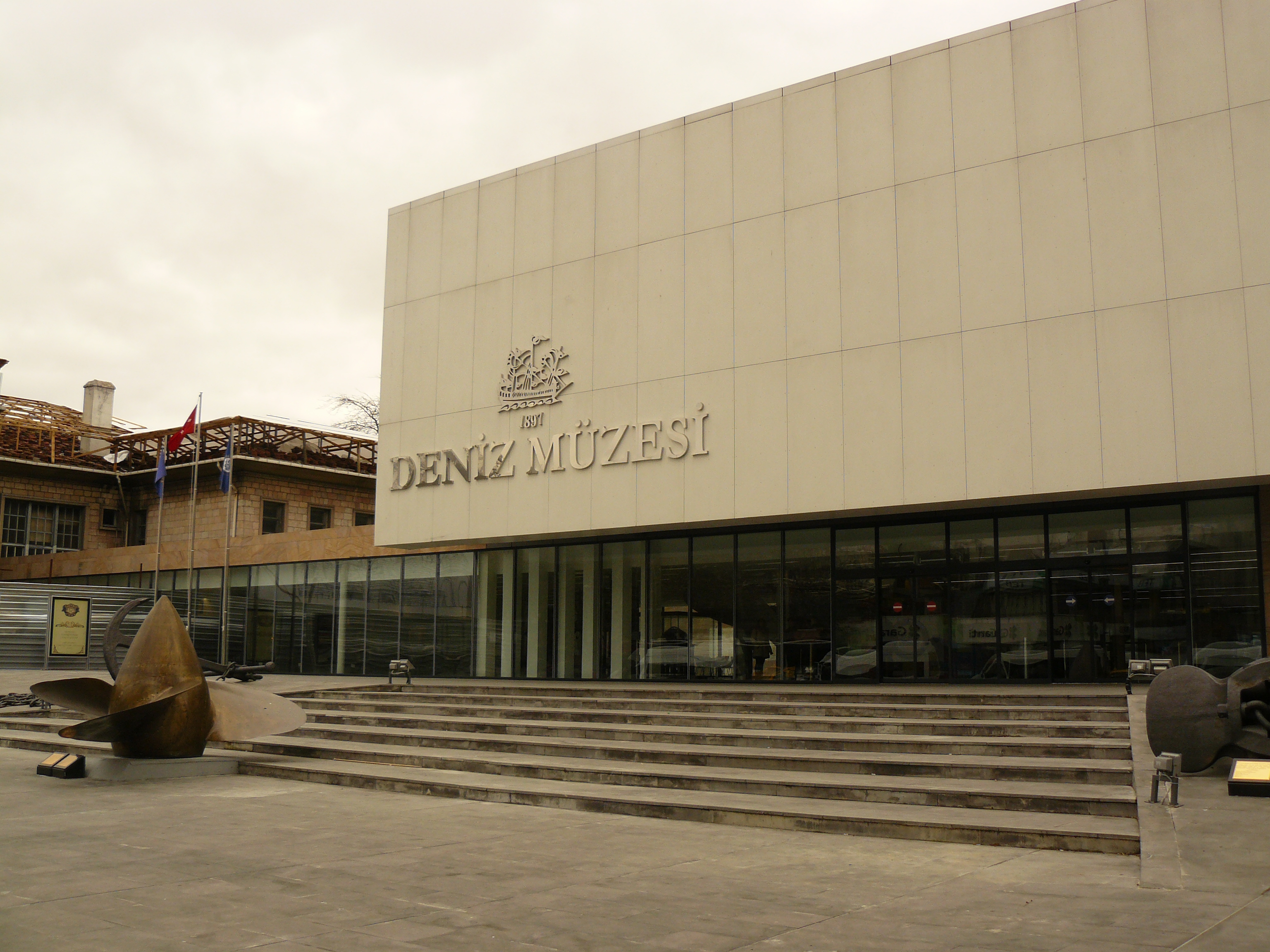 DENIZ MÜZESI exterieur