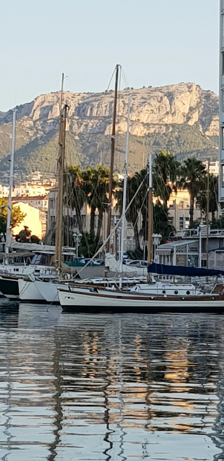 Au port