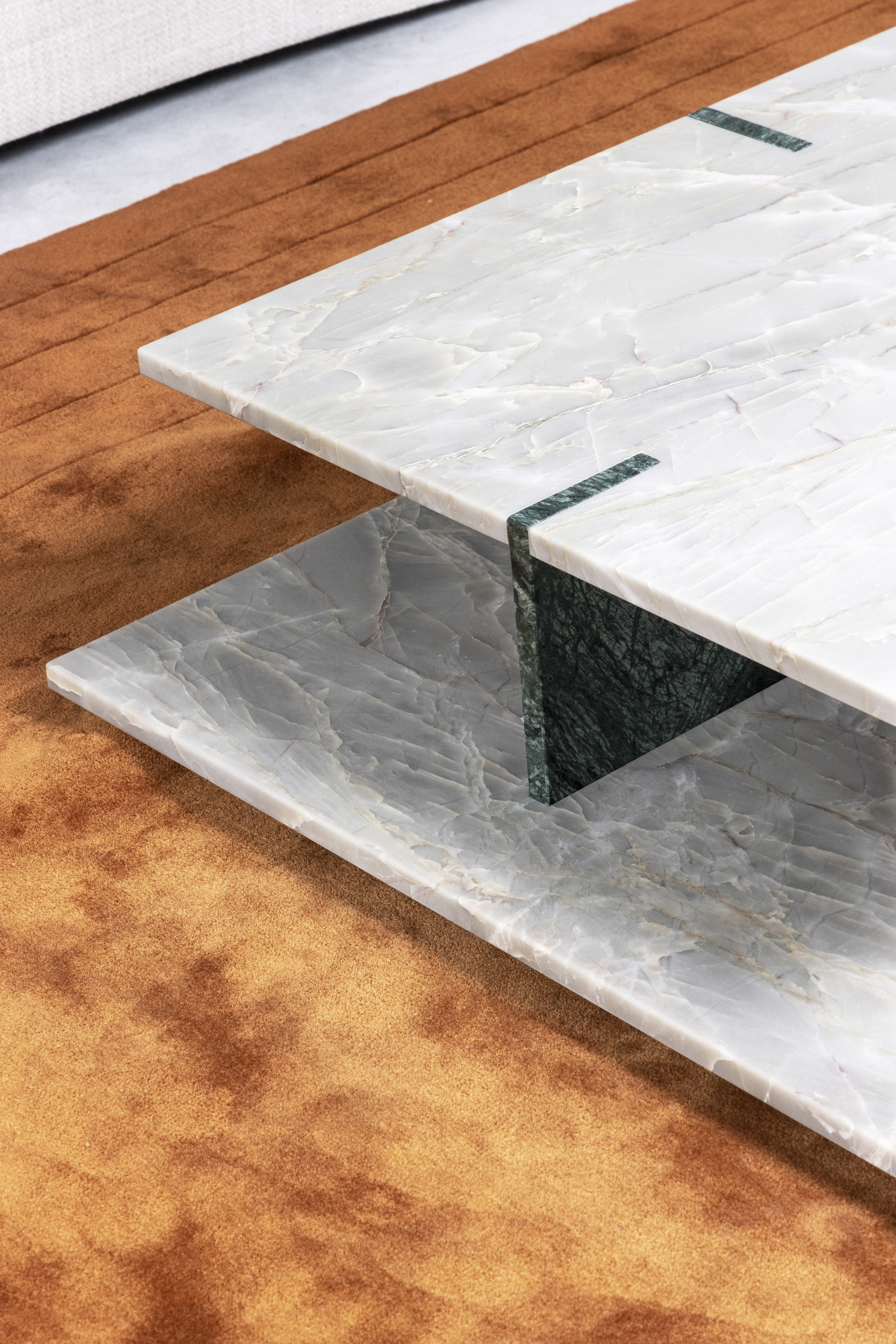Table Nail